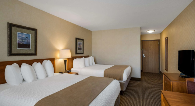 Четырёхместный номер Standard Best Western Vermillion Inn