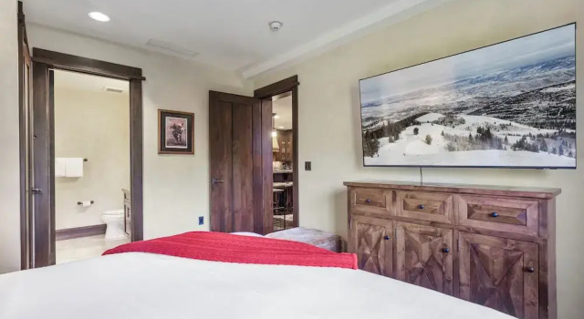 Arrowleaf Lodge at Deer Valley Resort - Two Bedroom Residence #301 2 Condo