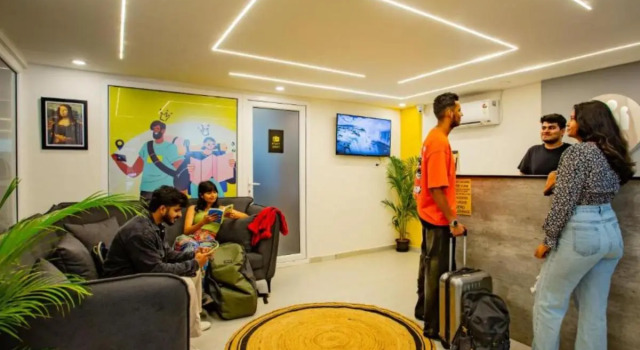 The Hosteller Bangalore, Manyata Tech Park, Забронировать Хостел Бангалор штат Карнатака, рядом с White Orchid Bangalore