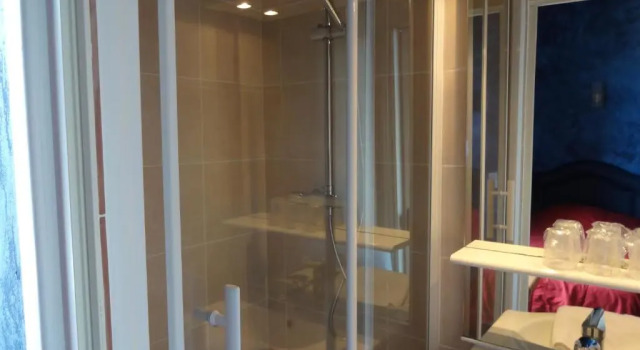 Четырёхместный номер Standard Hôtel La Champagne Ardenne Cabourg