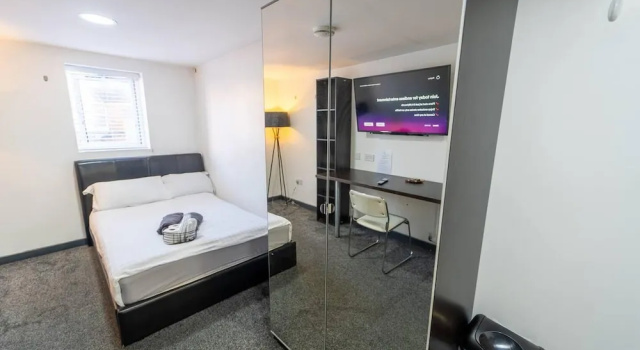 Студия Homely Studio Next to City Centre