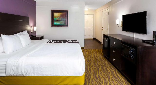 Двухместный номер Executive La Quinta by Wyndham Laredo Airport