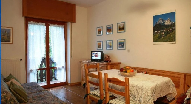 Casa Rosada, Book Hotel Val di Zoldo 