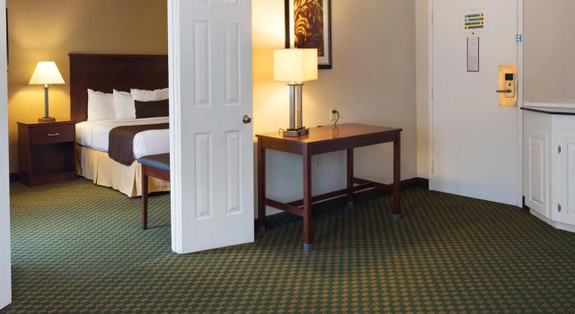 Люкс Best Western PLUS Governors Inn Richmond