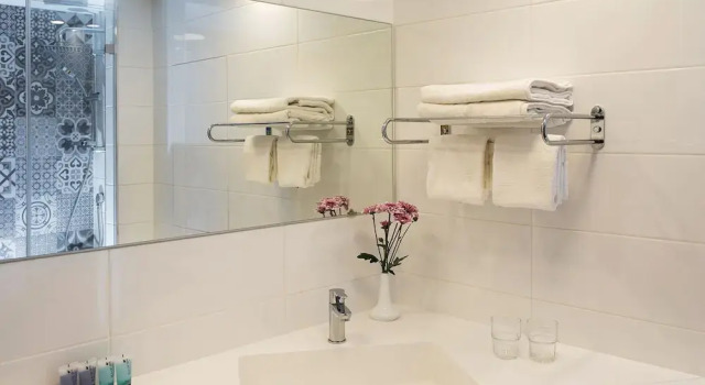 Standard Dreier Zimmer Seven Arches Hotel