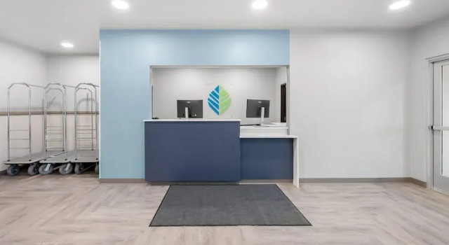 WoodSpring Suites Medford near I-5, Prenota Hotel Medford 
