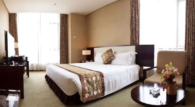 Elegance Hotel Tianjin