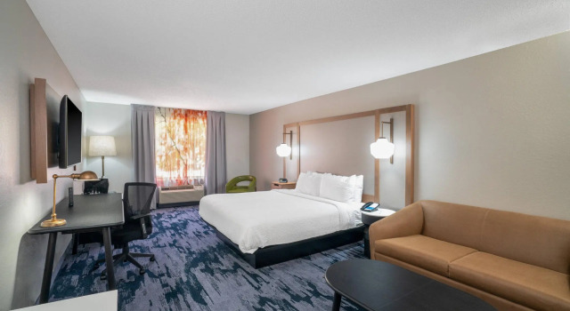 Двухместный номер Standard Fairfield Inn & Suites Memphis I-240 & Perkins
