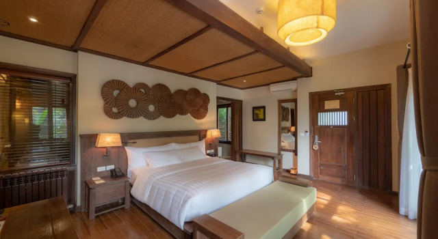 Номер Deluxe с балконом Meliá Ba Vi Mountain Retreat