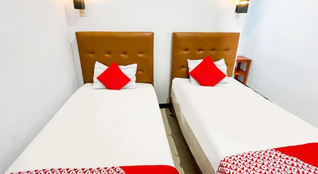 Camera Economy OYO 91599 Penginapan Mutiara Madiun