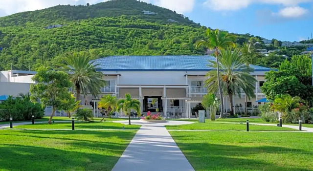 Номер Standard с видом на сад St Martin Beach Resort & Spa