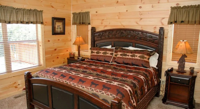 Brookstone Lodge - 6 Br Cabin