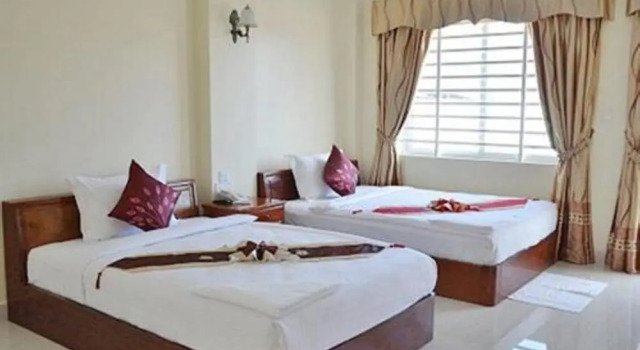 Двухместный номер Deluxe с балконом Green Centre Point Inn