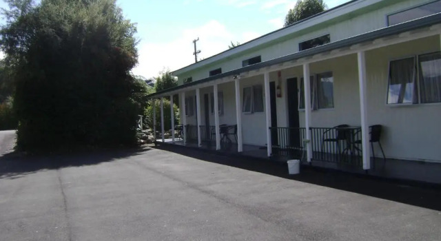 Mataki Motels