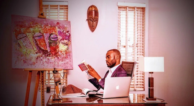 The Crib Art Hotel
