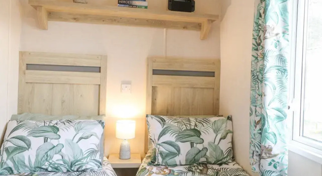 No 3 Foxburrow Hang, Забронировать Отель Отели Англии 3 звезды, 3*