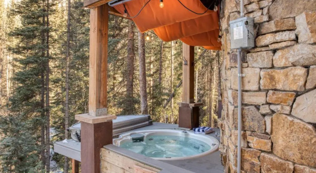 Apex by Avantstay - Expansive Mountain Home w Hot Tub, Prenota Hotel Telluride Telluride Ski