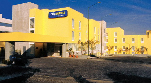 City Express by Marriott Queretaro, Prenota Hotel Hotel a El Bajio con parcheggio, Parcheggio