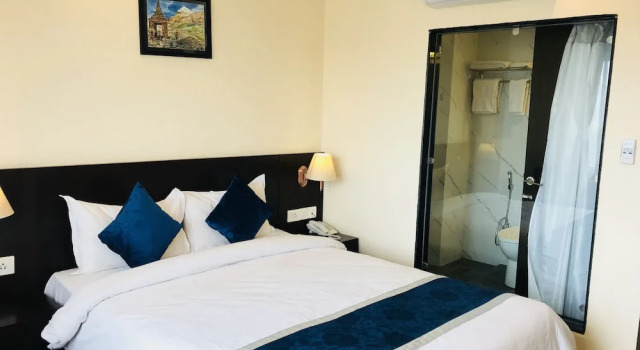 Номер Luxury Kaveri Inn