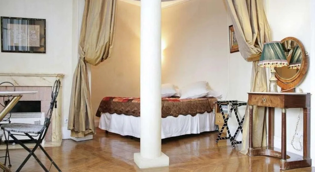 Luxury 3 Bedrooms - Arc Of Triumph, Забронировать Отель 8-й округ: Елисейские поля Париж, рядом с Мост Александра III