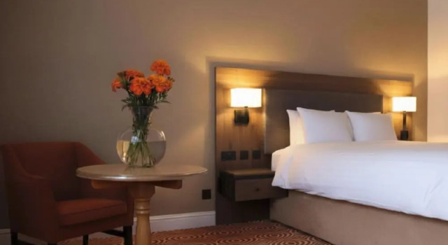 Трёхместный клубный номер Standard Great National South Court Hotel