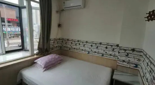 Yilong Hotel, Boek Hotel Dalian Dalian Area