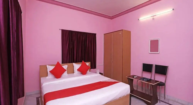 Ma Sum Palace by OYO Rooms