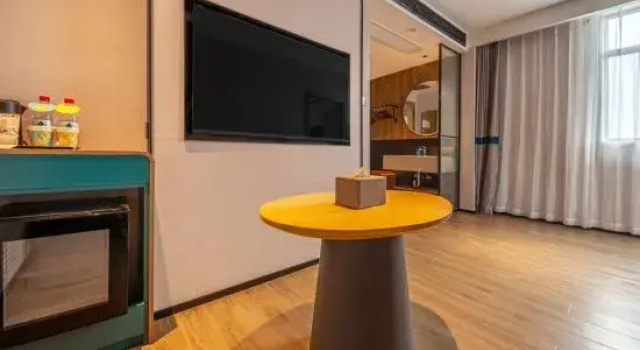 Люкс Deluxe Ni Hao Hotel (Ji'an County Huijin Commercial City)