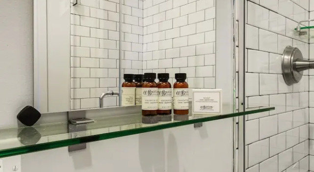 Двухместный номер Standard Essence hotel