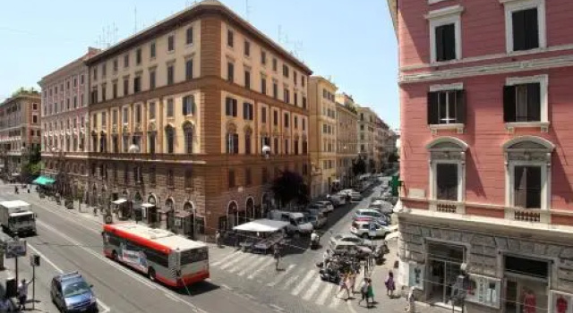 Sweet Vatican, Book Hotel Vatikanstaten Rom
