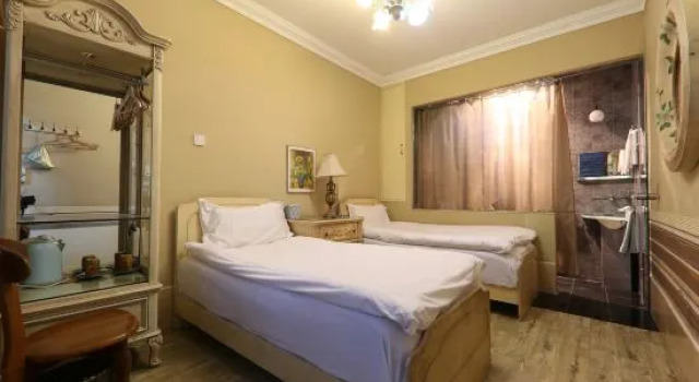 Номер Standard Kelly‘s Courtyard Hotel