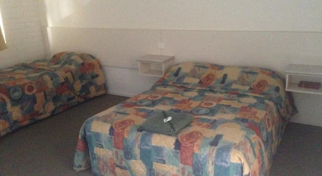 Capella Hotel Motel, Buchen Sie Motel Motels in Capella, Motel