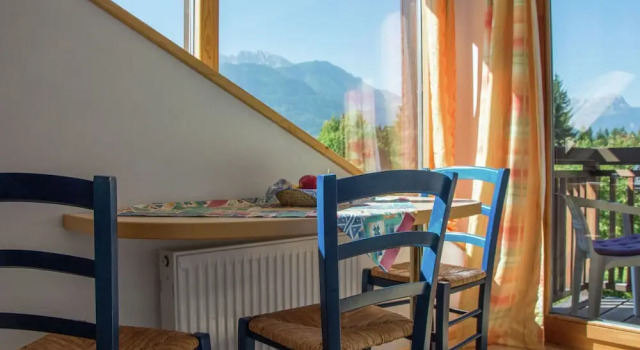 Beautiful Family Apartment With Swimming Pool, Conservatory and Balcony, Забронировать Апартаменты/квартира Отели Прессеггер-Зе с бассейном, Бассейн
