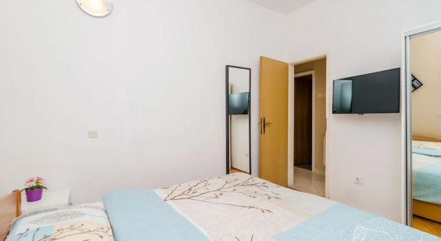 Apartments 4M, Забронировать Апартаменты/квартира Lazaret , рядом с Частный пляж Hotel Vis