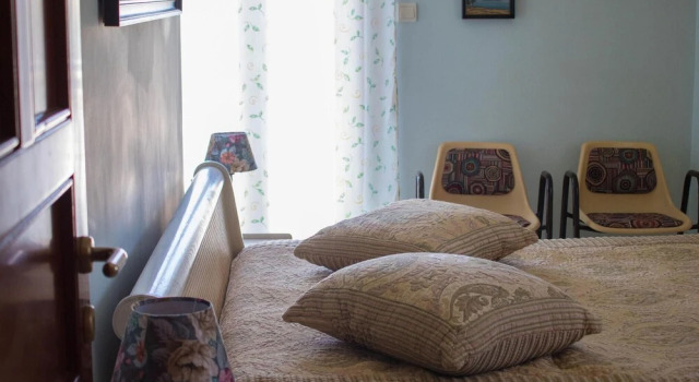 Nice Home in Volos With 4 Bedrooms and Wifi, Rezerwuj Hotel Hotele w Pelion z parkingiem, Parking