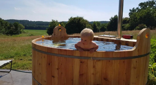 Boronaház Fogadó, Book Hotel Hotels in Vas with a Pool, Swimming Pool