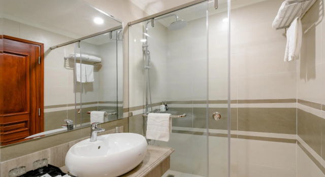 Номер Superior White Palace Lam Son