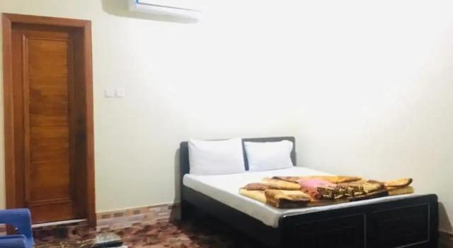 Muree Continental Hotel, Rezerwuj Hotel Hotele w Punjab Region z parkingiem, Parking