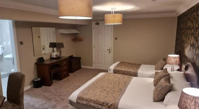 Трёхместный номер Deluxe Abbey Hotel Donegal
