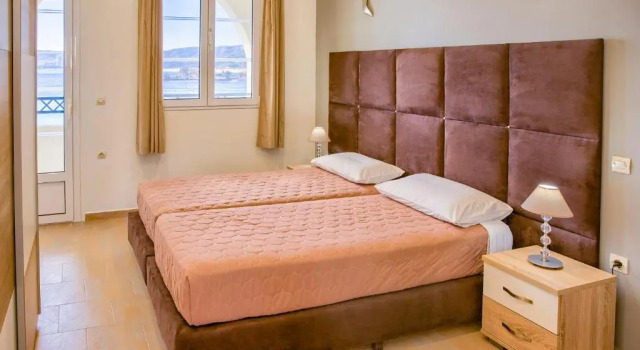 Апартаменты с видом на море Haraki De Sol Beach Apartments