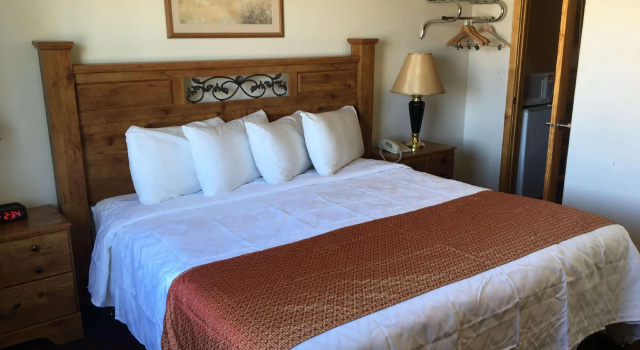 Двухместный номер Business Fairbridge Inn & Suites Williston Near Airport