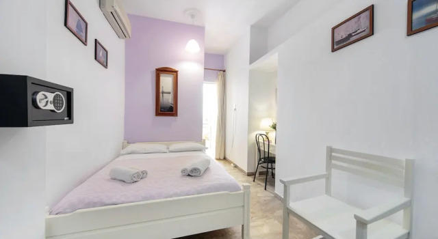 Двухместный номер Economy с балконом Casa Kasteli