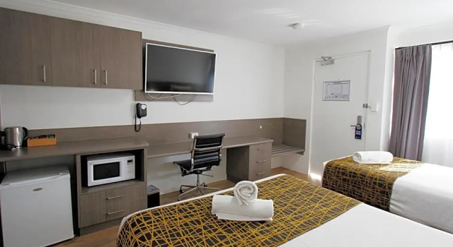 Номер Executive The Stirling Motel
