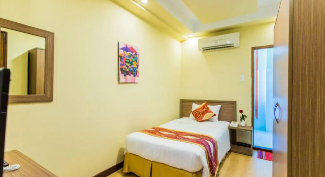 Одноместный номер Deluxe Golden Gate China Town Hotel