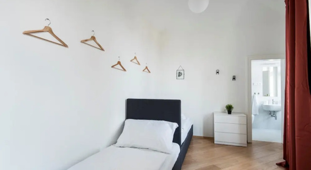 Люкс Deluxe Rehorova apartments by Pragueforyou