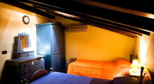 Casa Vacanze Cirneco Delletna, Buchen Sie Ferienwohnung Hotels in Sizilien mit Parkplatz, Parkplätze