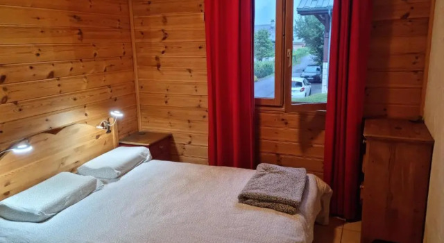 Chalet Tontine, 3 bedrooms, sauna, terrace and great views !, Забронировать Шале Виллы Овернь-Рона-Альпы, Вилла