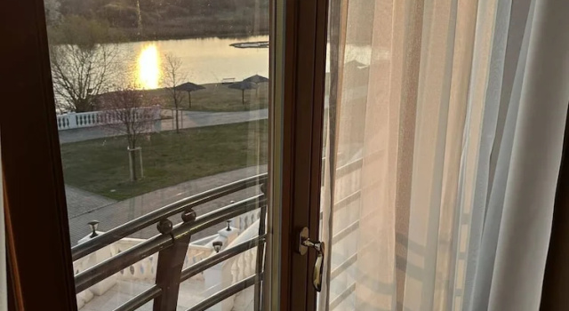 Семейный люкс Hotel Golden Palace