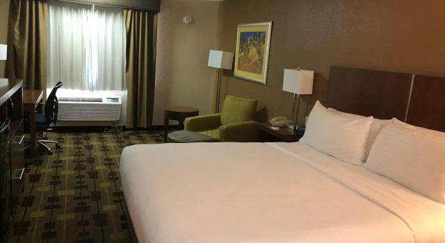 Двухместный номер Standard Holiday Inn Express Corning by IHG