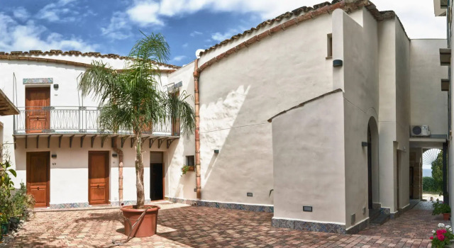 B&B Case Giannone, Rezerwuj Bed and Breakfast Santa Flavia Sycylia
